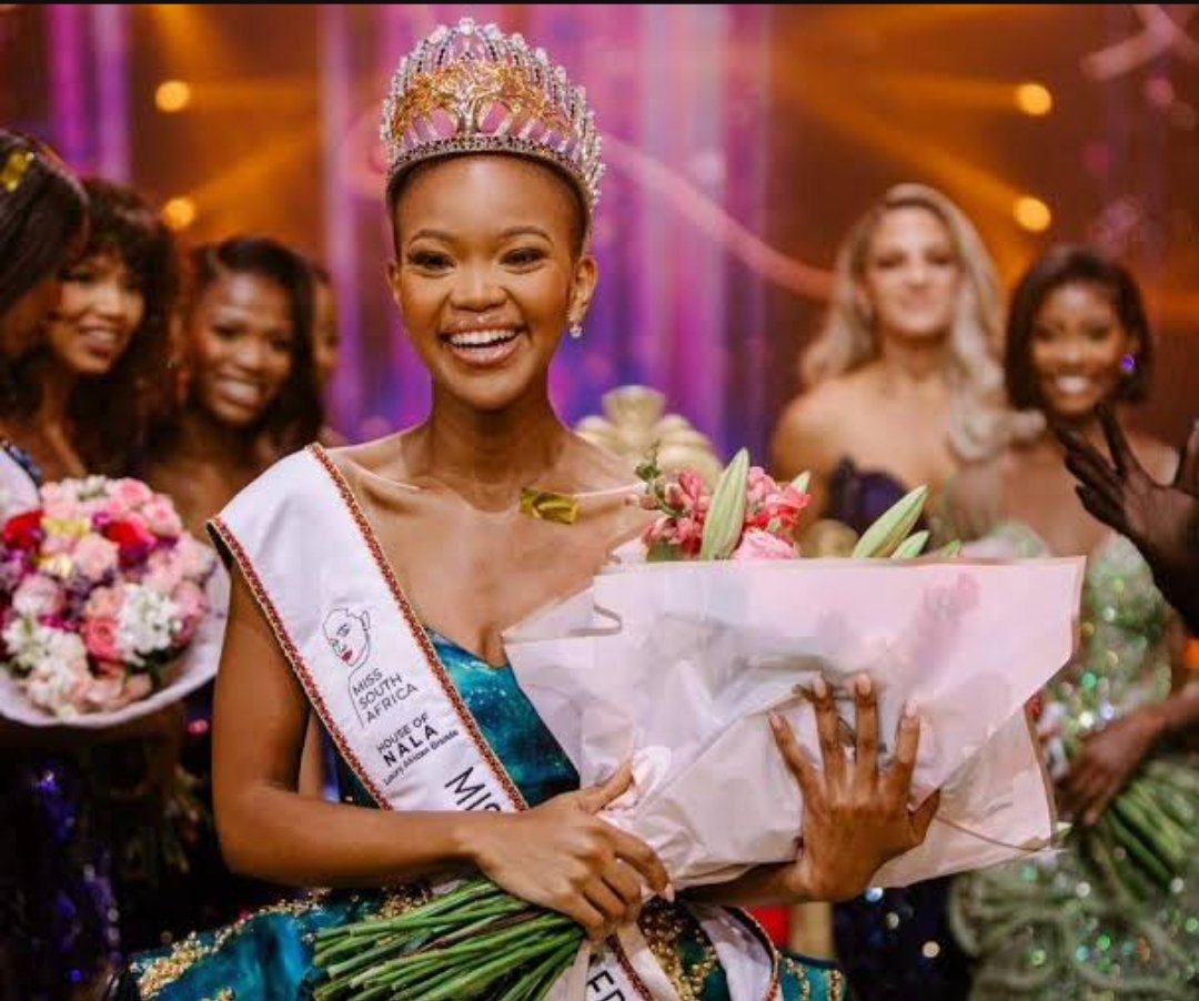 Qhawekazi Mazaleni biography